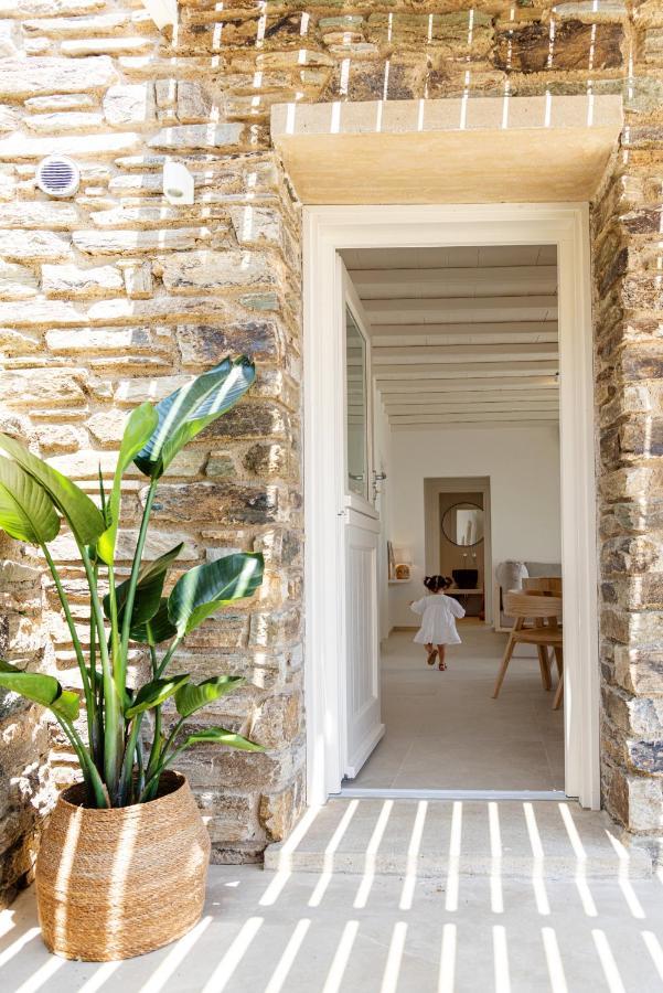 Velouchi Hideout Residence Tinos Exterior photo